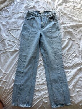 Abercrombie & Fitch Light Blue 90’s Straight Ultra High-Rise Jeans